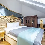 Magnificent Studio Flat In Uskudar