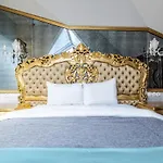 Magnificent Studio Flat In Uskudar